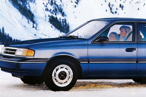 Ford Topaz: recordando a uno de los sedanes favoritos de los 80 y 90