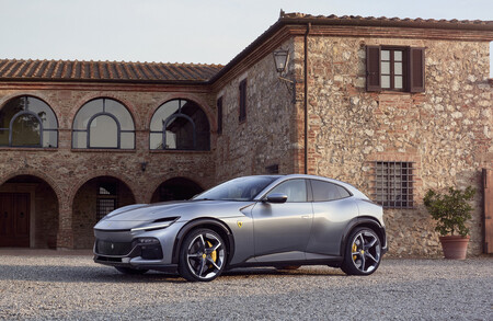 Ferrari Purosangue 2023