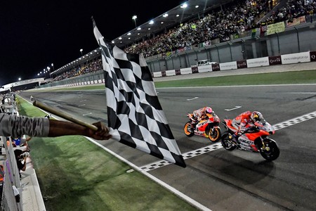 Dovizioso gana el primer round contra Márquez: la batalla por el título de MotoGP 2018 ha comenzado