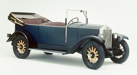 Volvo, nacimiento de la marca y el primer modelo