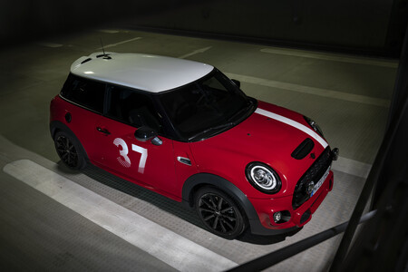 Mini Paddy Hopkirk Edition