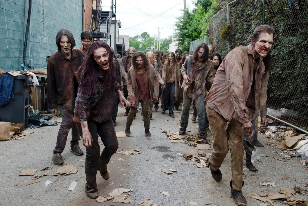 Netflix no hace nuevas series a la altura de los clásicos, así que tira de clásicos: 'The Walking Dead' le ha costado 500 millones 
