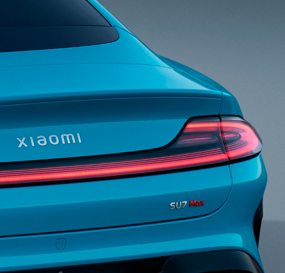 Xiaomi Su7 Faros