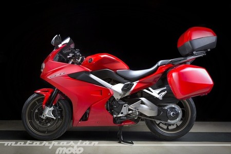 Honda VFR800F