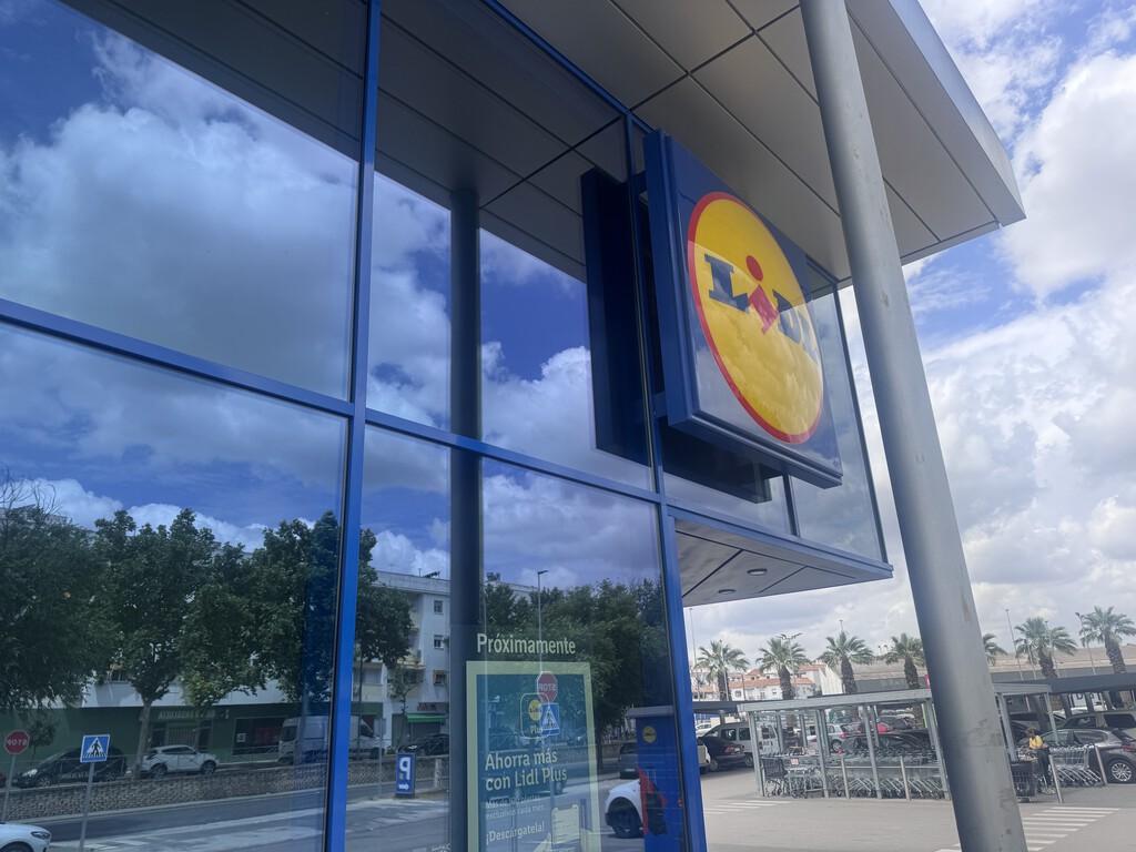 Hoy lunes, 24 de agosto, llega a Lidl este accesorio sin obras para ampliar el almacenaje en la ducha por menos de 15 euros 