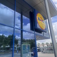 Hoy lunes, 24 de agosto, llega a Lidl este accesorio sin obras para ampliar el almacenaje en la ducha por menos de 15 euros 