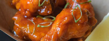 Cómo hacer alitas con una salsa de piña en almíbar y chipotles: la botana más fácil y en menos de 30 minutos