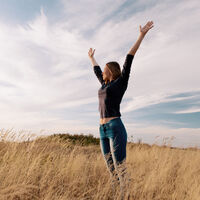 Soy psicóloga y estos son los mejores consejos para romper malos hábitos y ser más feliz en 2024 