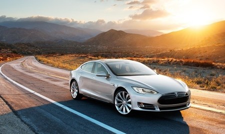 Tesla Model S gris 01