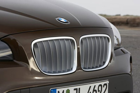 BMW X1 Teaser