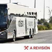 Despejamos la eterna duda sobre si el conductor de un autobús puede obligarnos a ponernos el cinturón (y si hay multa)