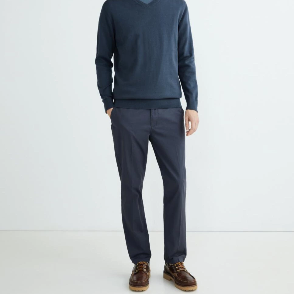 Pantalón de hombre chino básico