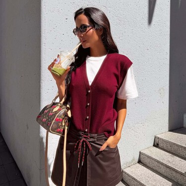 Fichamos cinco zapatillas barefoot que también son estilosas: nuestras favoritas y más chic para cuidar tus pies 