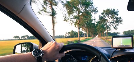 Esta aseguradora estadounidense usa el móvil de sus clientes para saber si conducen bien y hacerles descuentos 