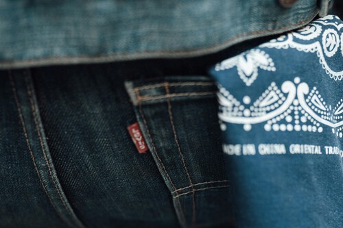 El Corte Inglés deja con hasta un 70% de descuento todos los vaqueros Levi's de su outlet  