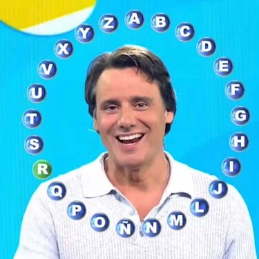 Primeras pistas sobre el 'Pasapalabra' de Mediaset: registran 8 nombres que podrían ser el título de su 'Rosco'