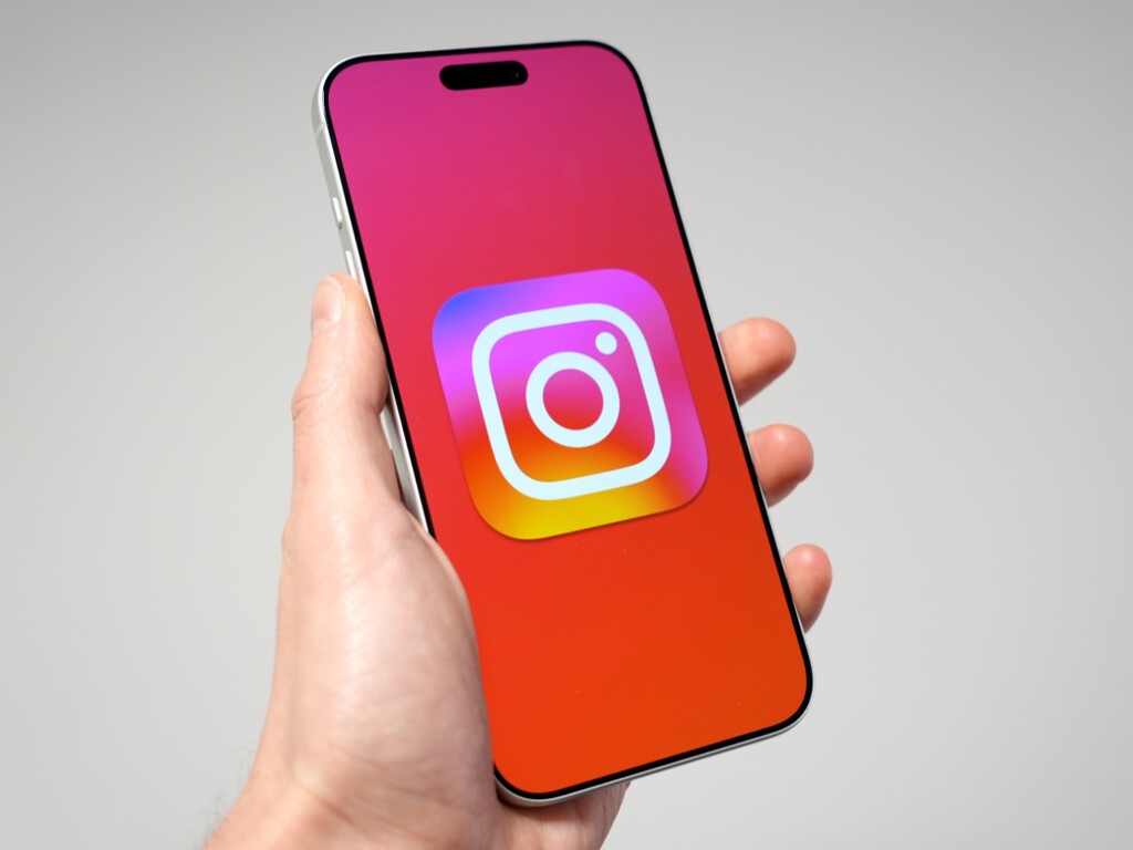 Si te ha llegado un correo para cambiar la contraseña de Instagram, no estás solo. Avisan de una filtración masiva y esto es lo que puedes hacer 