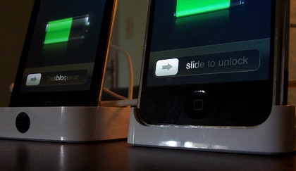 iPhone - iPod docks