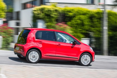 Volkswagen Up 2016 000