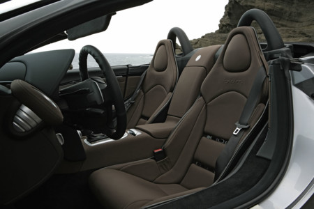 El Mercedes-Benz SLR McLaren tenía cinco tallas de asientos