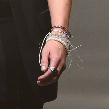 Tous tiene la pulsera de plata sencilla y elegante, ideal para regalar el Día de la Madre y llega hoy 