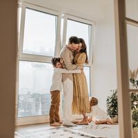 25 frases de amor para dedicar a padres y madres por San Valentín