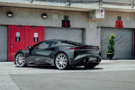 Lotus Emira Laguna Seca 4