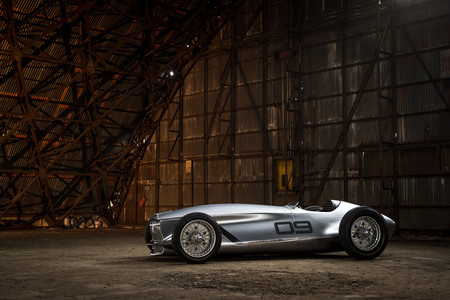 Infiniti Prototype 9 04