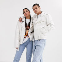 En ASOS tenemos un 30% en moda de entretiempo: chaquetas, vestidos o vaqueros ¡rebajadísimos!