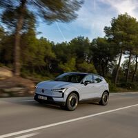 Probamos el Volvo EX30: más allá de por ser un fantástico coche eléctrico, me ha convencido por diseño, calidad y precio