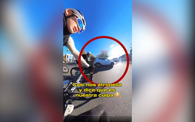 Ciclistas en rotonda vídeo viral