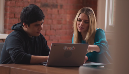 Google ha creado un programa especializado en Coursera para entrenar profesionales en soporte IT