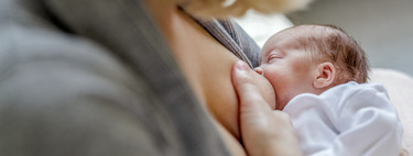 El tamaño de los pechos no influye en la producción de leche: te explicamos por qué