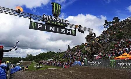 Clement Desalle parte la pana en MX1 en Uddevalla (Suecia). Tommy Searle vence en MX2