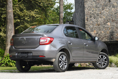Renault Logan 2023 Llamado A Revision Mexico 1