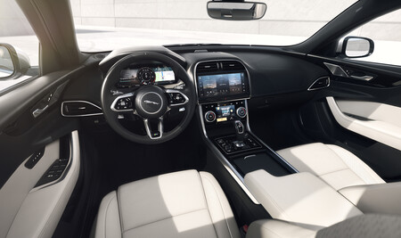 Jaguar XE y XF R-Dynamic Black 2022: precios para España