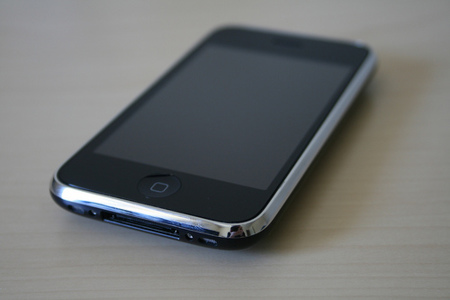 iPhone explota en las manos de joven francés, ¿posible defecto de fabricación?