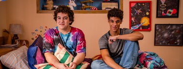 Esta película de Netflix es ideal para ver después del final de 'Heartstopper'. Es un romance juvenil muy tierno con un protagonista que lucha contra sus complejos 