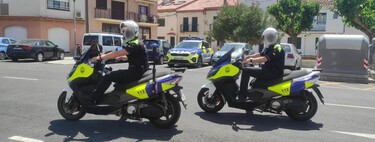 La persecución más surrealista ha pasado en Tarragona: un motorista en minifalda y con el trasero al aire se da a la fuga