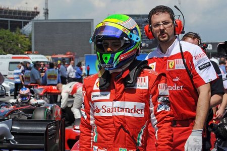 Ferrari confirma a Felipe Massa hasta 2012