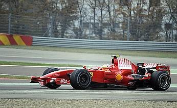 El Ferrari F2008K completa sus primeras vueltas