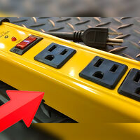 Deja de sufrir con los multicontactos en épocas de lluvias: esta alternativa la venden en la tlapalería y es más segura 