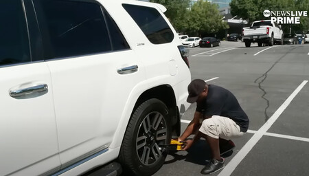 Instalando un cepo en un coche