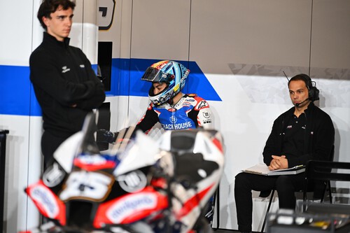 Hablamos con Raúl Fernández, la revelación de la pretemporada de MotoGP: "Quiero ayudar a Aprilia a hacer una moto campeona" 