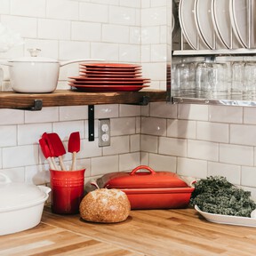 Las rebajas de El Corte Inglés dejan por tan solo 15 euros esta bandeja de horno de Le Creuset en su clásico color volcánico 