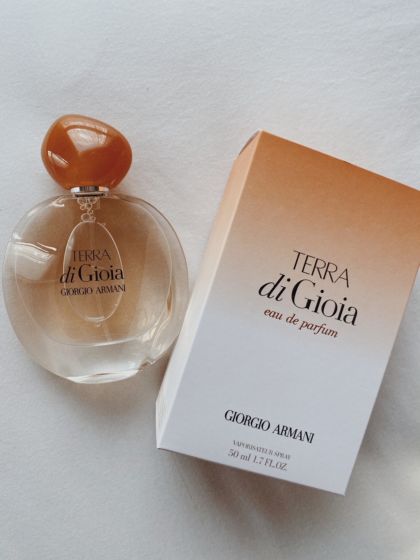 Así es Terra di Gioia, el nuevo perfume de Armani ideal para la primavera que ya hemos