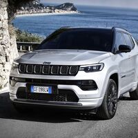 El nuevo Jeep Compass es el primer Jeep de Stellantis y viene con versión híbrida enchufable y conducción autónoma de nivel 2