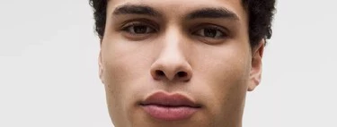 Ni en camisa, ni con chaqueta: la sobrecamisa es la prenda esencial que necesitas en primavera (y en noches de verano) 