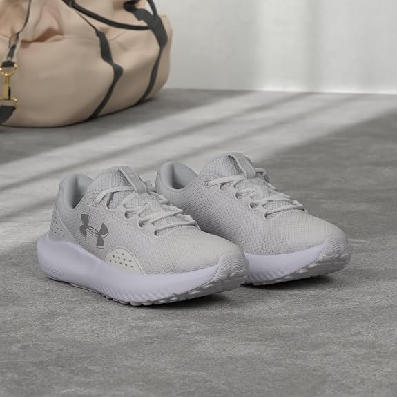 Under Armour UA W Charged Surge 4 Zapatillas para correrMujer 