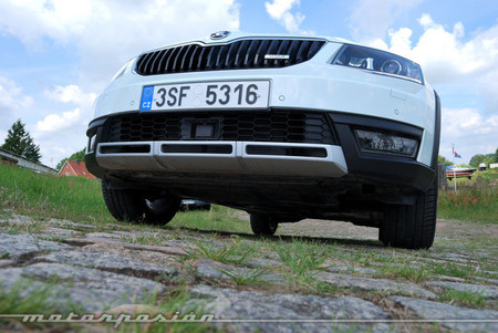 Skoda Scout 2014